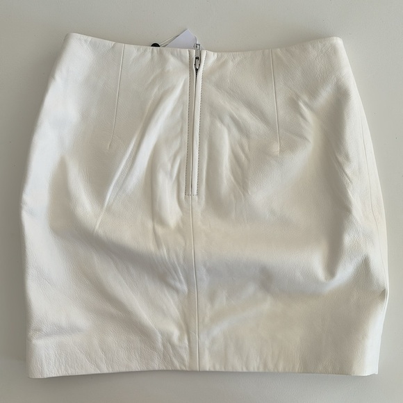 New white leather lovers and friends skirt with slit size S - Picture 10 of 12